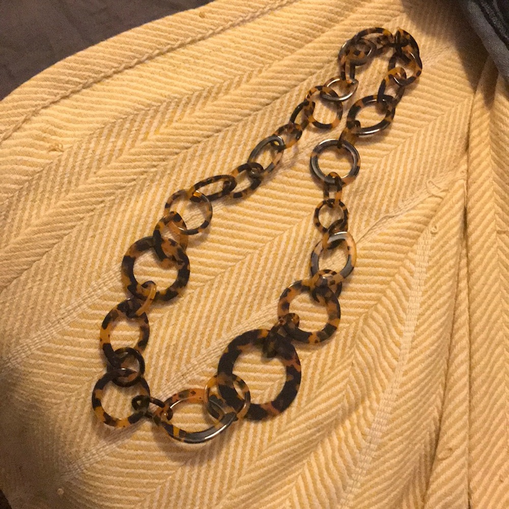 Tortoiseshell Necklace. Never worn.